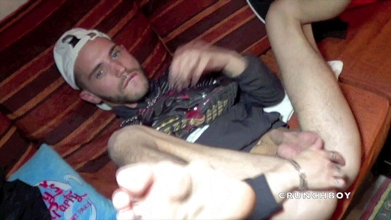 STRAIGHT BOY CURIOUS: まっすぐな男の子は、悪い男の子を支配する犯さ