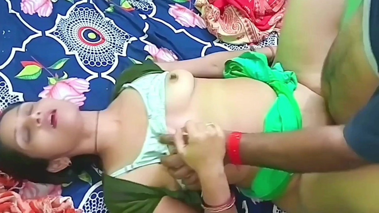 Village studio: マンコのリンクとしぶる、ヒンディー語のインドのデジガールセックスビデオのベストシーン