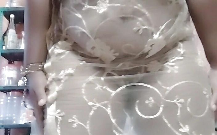Desi World: ぽっちゃりしたインド人の女性のジューシーな猫のホットドライブ