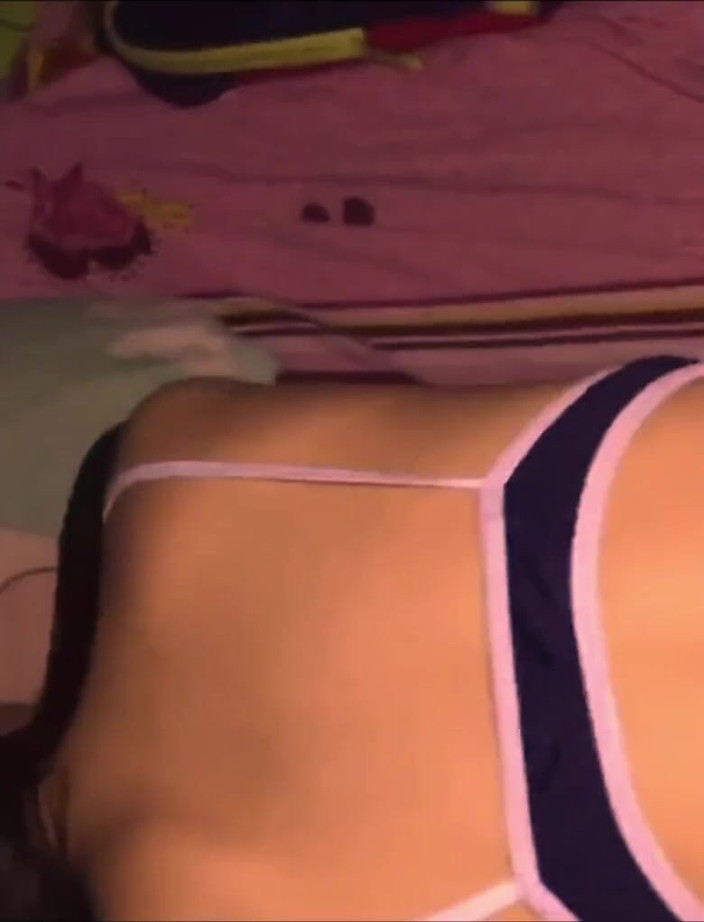 Desi college love: desi premika boyaphrend chudaee bhaag 02