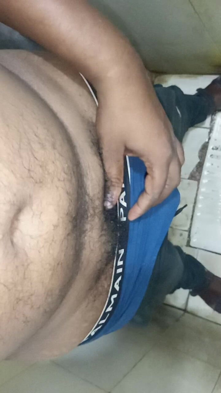 Sweet Indian cock: I'm Indian Boy Outdoor Masterbtion with Kissing Wife