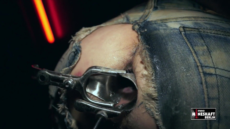 Mineshaft: Fisting in Berlin 2