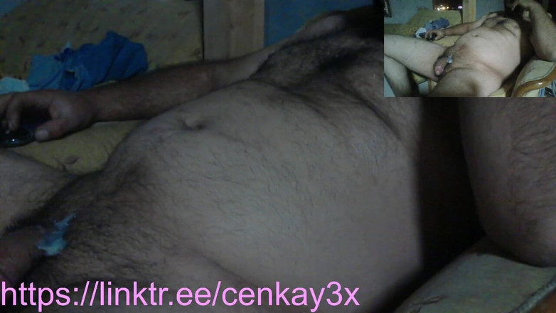 CenkAy: Bear Daddy Cums