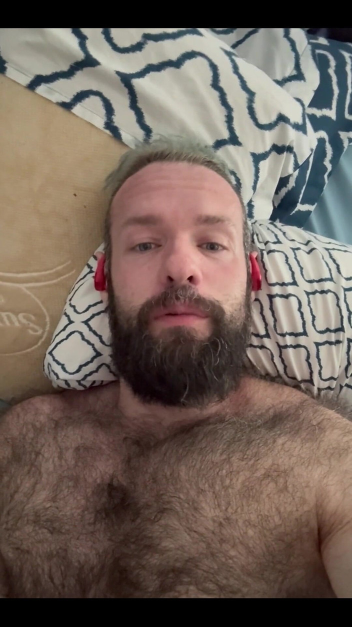 BeefyCanuck: Hej! Aktualizacja kanału na Miesiąc Dumy!
