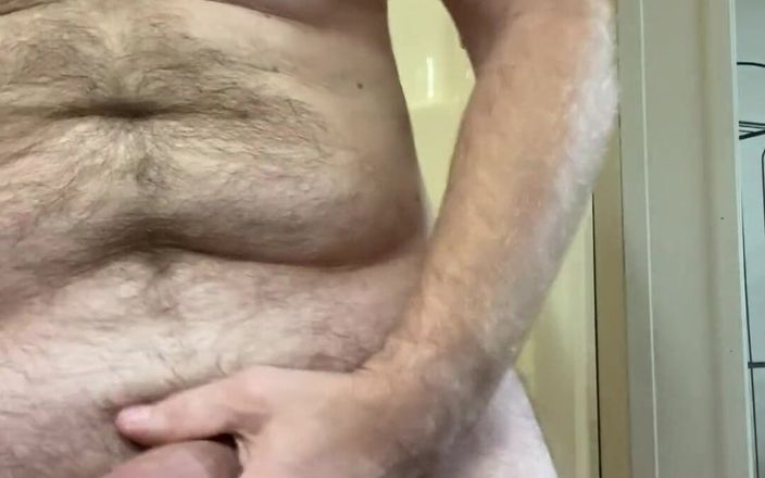 RealBigDill: 我和我的大鸡巴让婊子生活得更好