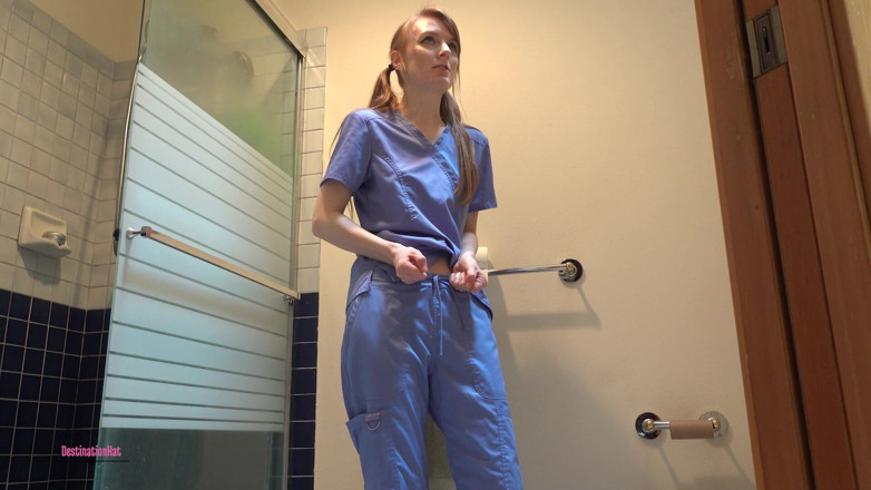 Destination Kat: Scrubs'a işiyor