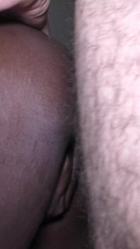 Coño virgen con himen anal por una gran polla blanca