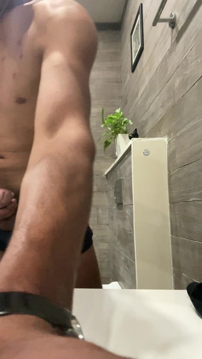 WeakBond365: Sexy Man Desi Top