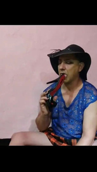 Jose Castell Preto Brinca Com Sapatos 1
