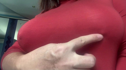 Mary Di: Erect puffy nipples