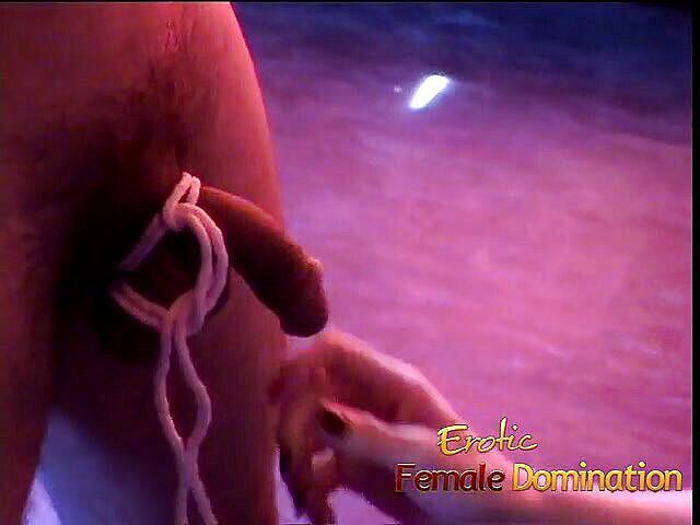 Erotic Female Domination: За лаштунками з рудою господинею