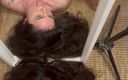 Laura Hardkinks: फर्श में जोरदार गले में गहरे लंड लेना
