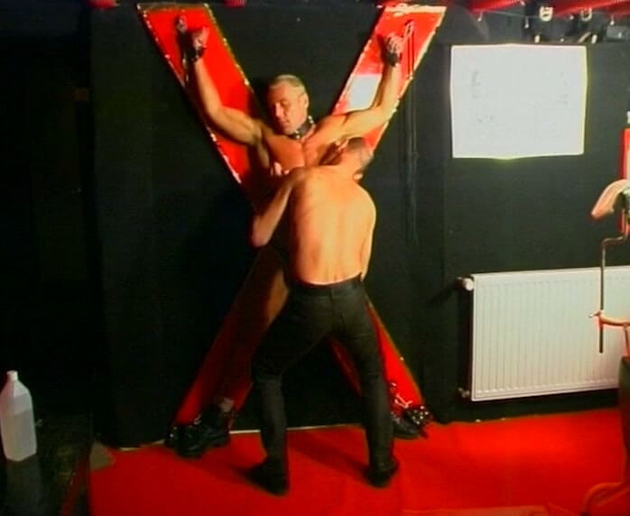 Hardcore Gay Studios: Збочена німецька гей-пара любить грати! - 8 серія