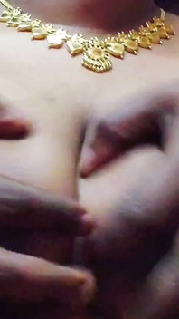 Des couples desi indiens adorent la vidéo de sexe complète