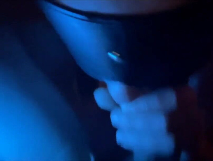 Kate Hot: di bilik mandi