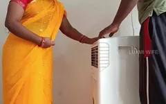 Electrician Fucking Housewife Sexy Saree- Part 1
