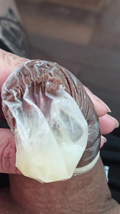 Lkdick8: コンドームにミルクを入れた