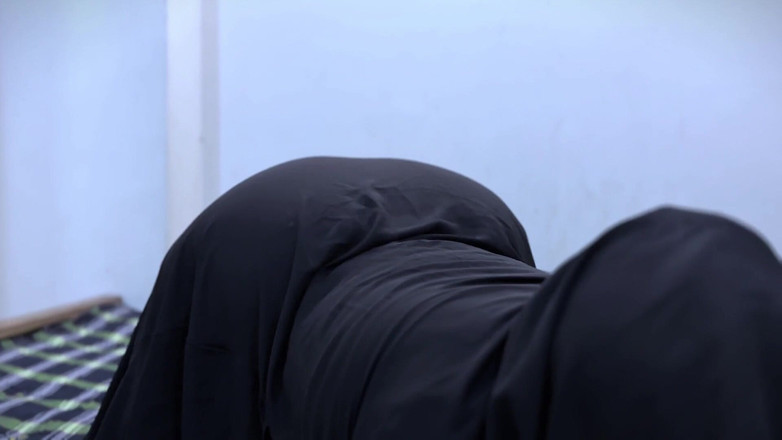 Aria Mia: Hi I'm Hot Arab Muslim Virgin Girl I Have Big...