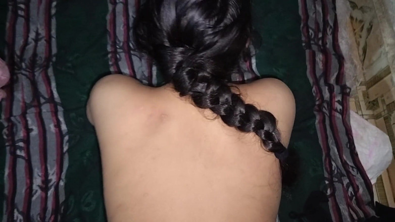 Hotbhabhi1234: Tôi đụ chị kế của tôi như một con điếm suốt đêm và...