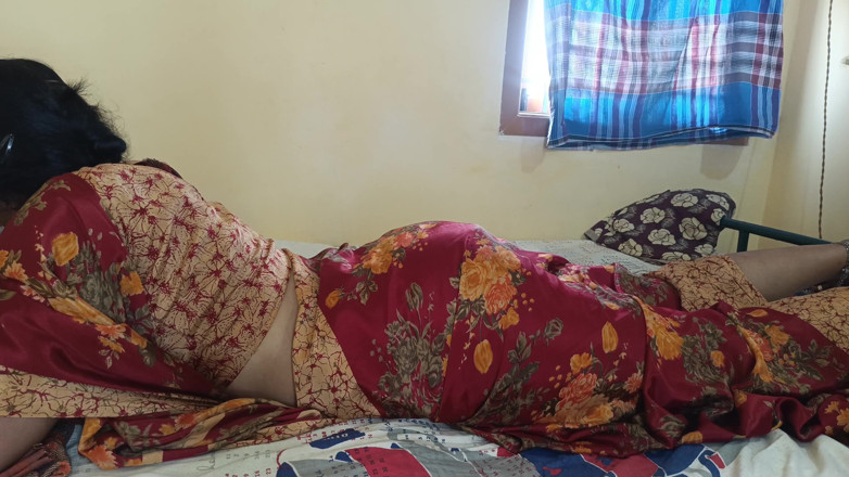 Inba: Red Color Cheating Housewife 2
