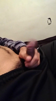 Zacząłem oglądać trochę porno na komputerze