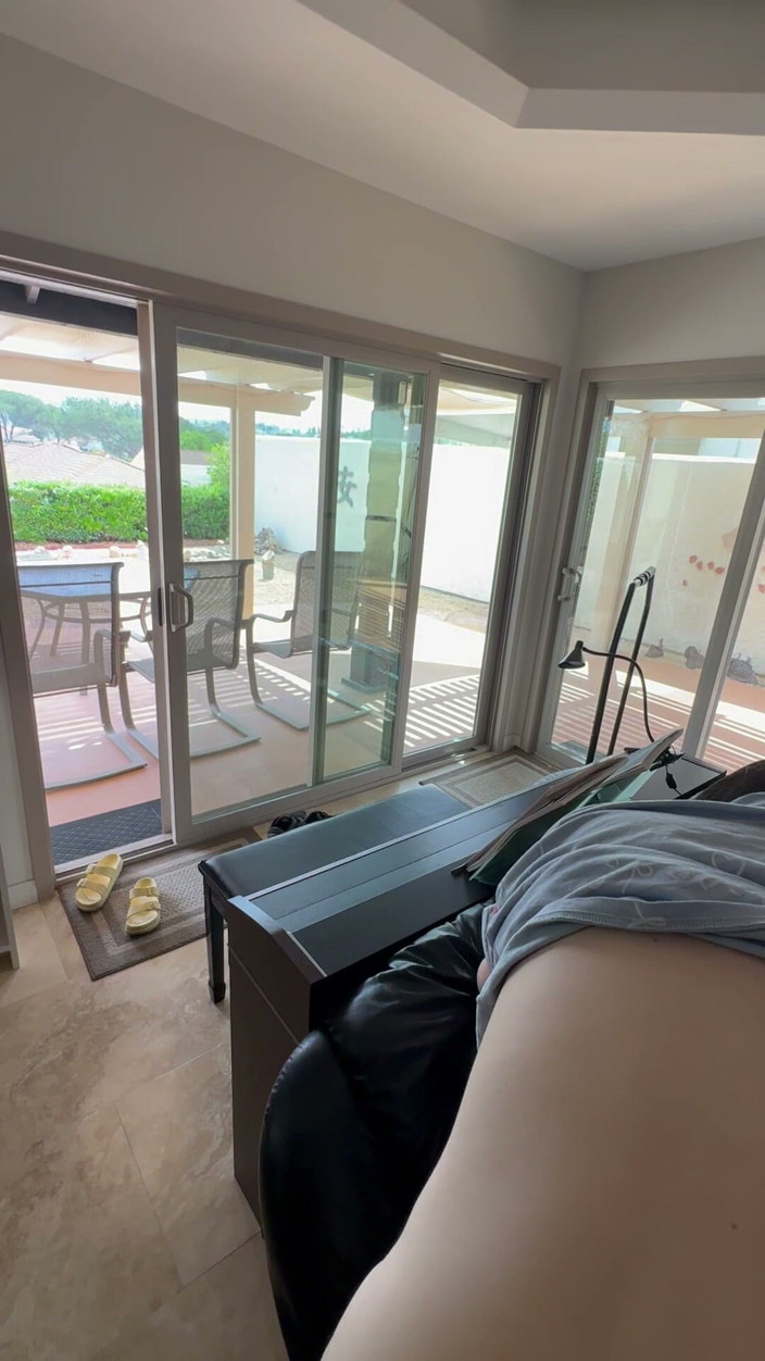 SquishMallow3328: Enjoy Sex Service with a Big-assed Chinese Married Woman on...
