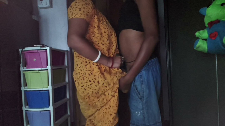 Naughtywifemonalisha178: India del pueblo caliente sexy en casa