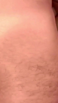 Il mio buco del culo MILF viene testato per la prima volta
