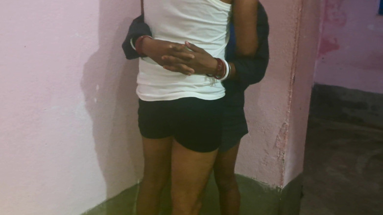 Trilokinath: 和继妹的酷爱