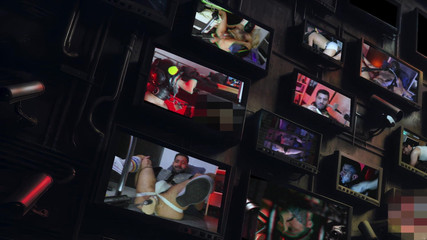 Ricky Cage: Станція моніторингу клонів-дрону 06