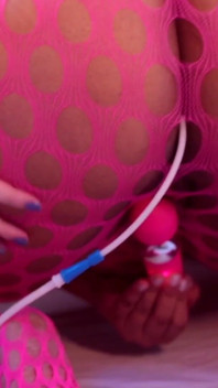 Lesbian dapat enema susu