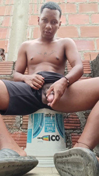 Joven Colombiano Se Masturba En La Azotea