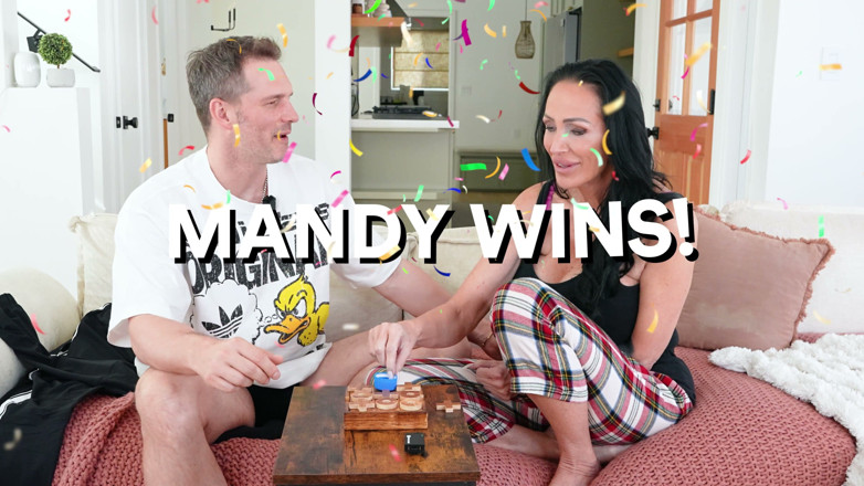 Tommy Wood XXX: Prsatá Milfka Mandy Bright Šuká Na Tom Games Pod