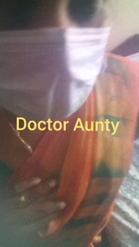 Tamil Doctor Aunty Consultant