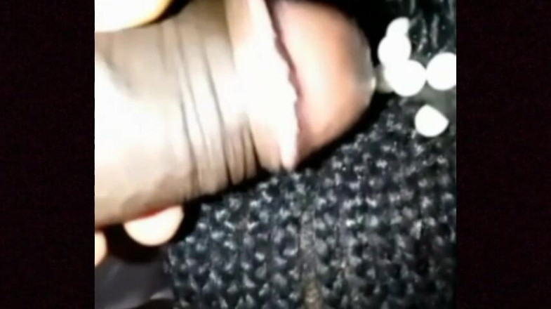 Sex tatie dessi: Ho sorpreso la moglie del mio vicino nella doccia