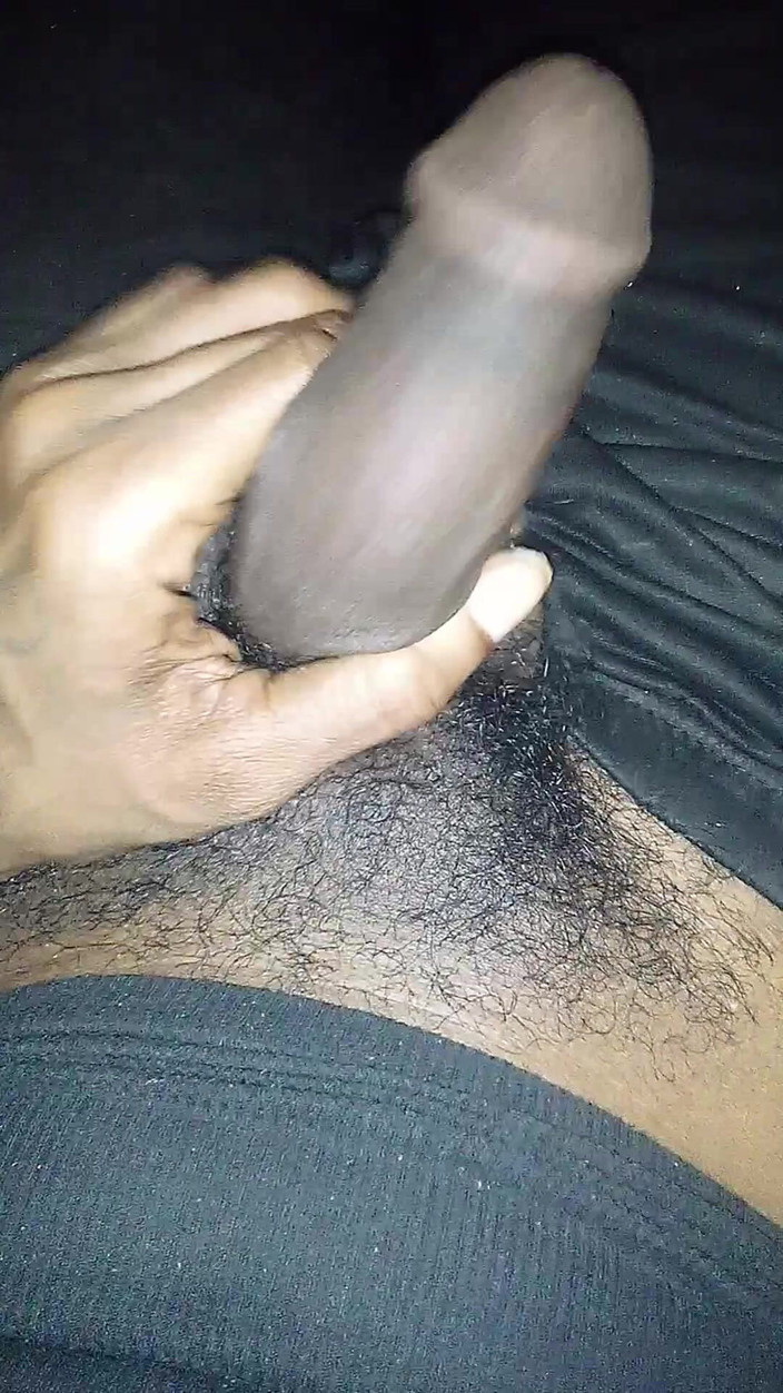 SweetDWillie456: Дрочу эту большую задницу, черный трахает хуй