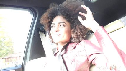 Teen Mega World: Beauty4 - Sex adventure