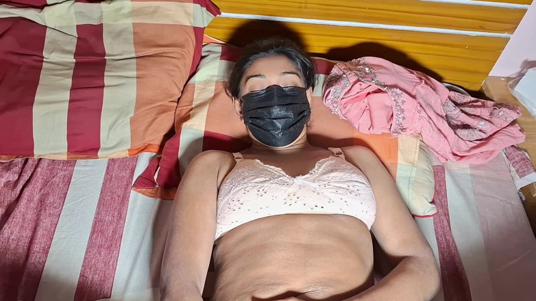 Hot girls video: Màn lãng mạn tại nhà hay nhất - những khoảnh khắc...