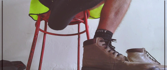 Stink HairyMale: Chủ nhật - Tốt ngày sừng sỏ