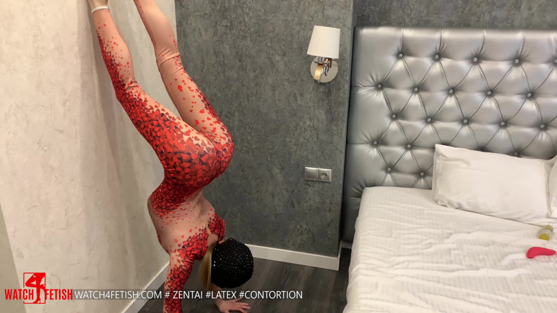 Gymrotic: Jekaterina nude contortion exercises