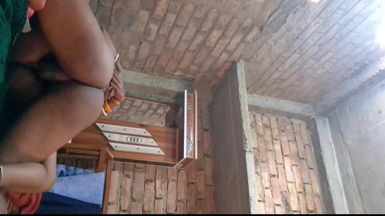 House stage: Incredibile cazzo video indiana desi scopa per ragazza del villaggio...