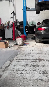 Didine, yaramaz orta yaşlı seksi kadın, sert seks istiyor!
