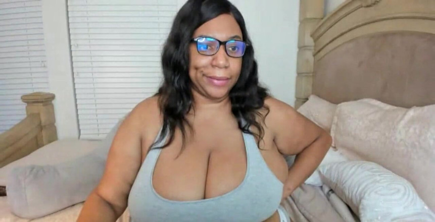 Josie4yourpleasure: Josie4yourpleasure - webcamshow opname deel 3