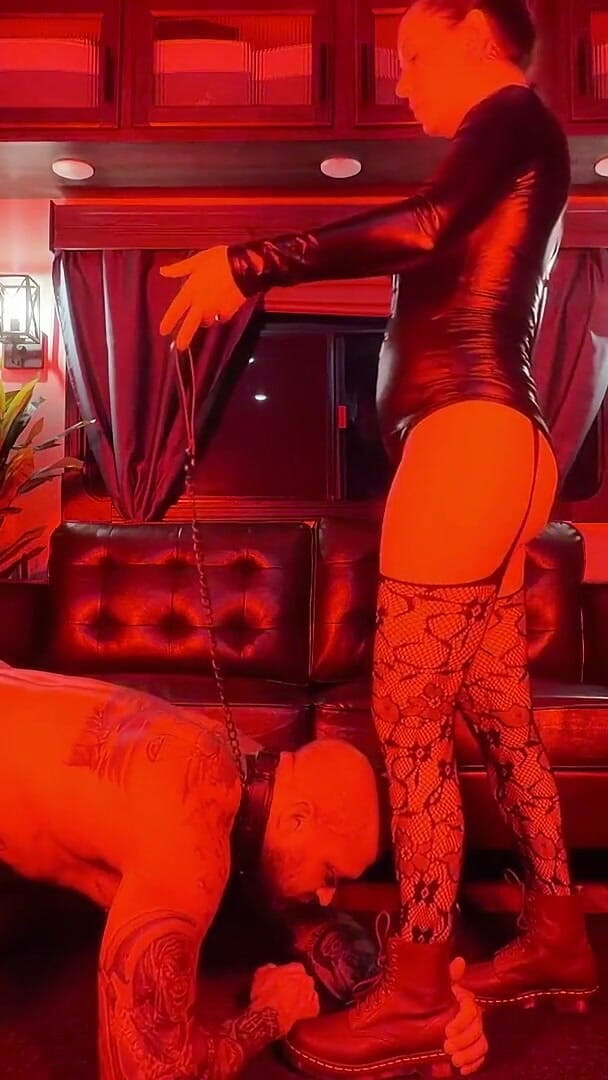 Mistress Natasha Becomes the Slave