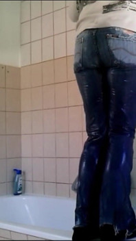Yasmin Squirt Durch Jeans! Mess Explosion