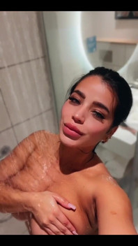 We Shower Baby
