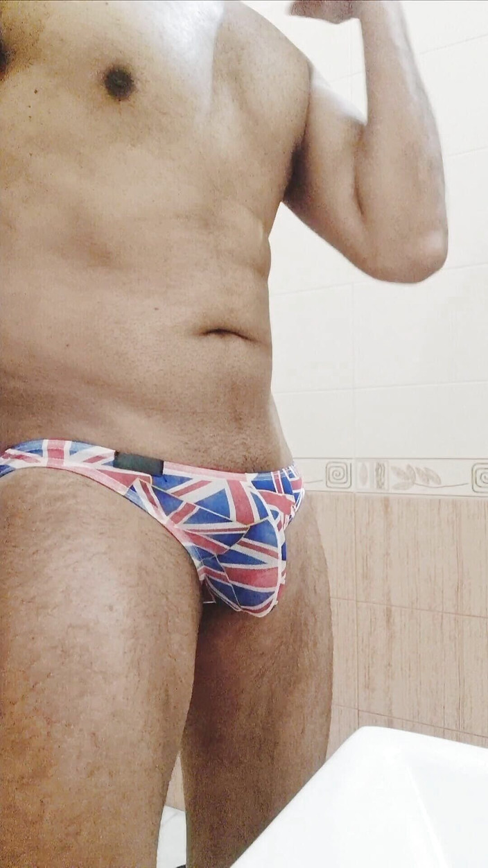 rruh_2024: Banyoya gitmeden önce kendimi siktim