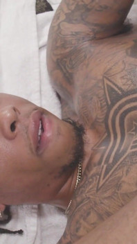 ¡La bien dotado Zaddy2x a Indica Monroe en una escena hardcore!
