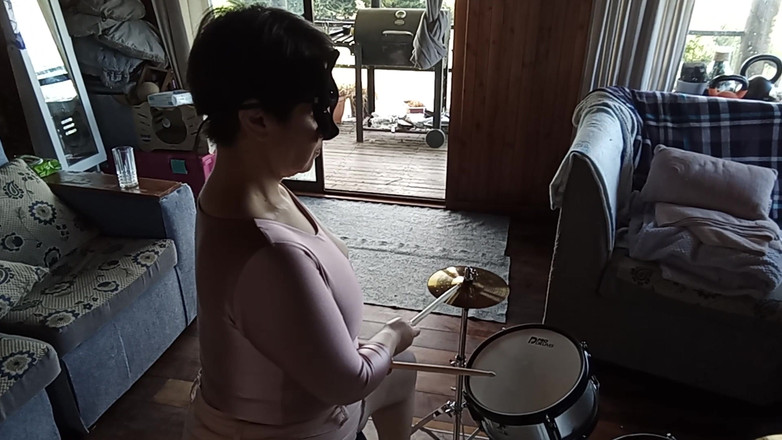 Mois Fantasys: Amalan pada Set Drums