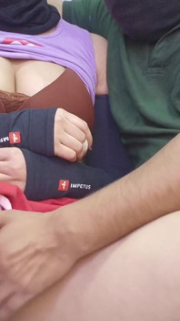 Sora vitregă sexy a fost futută de fratele său vitreg